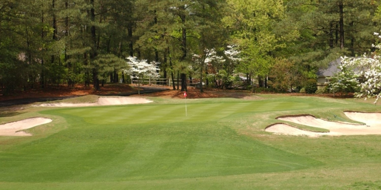 Houndslake Country Club
