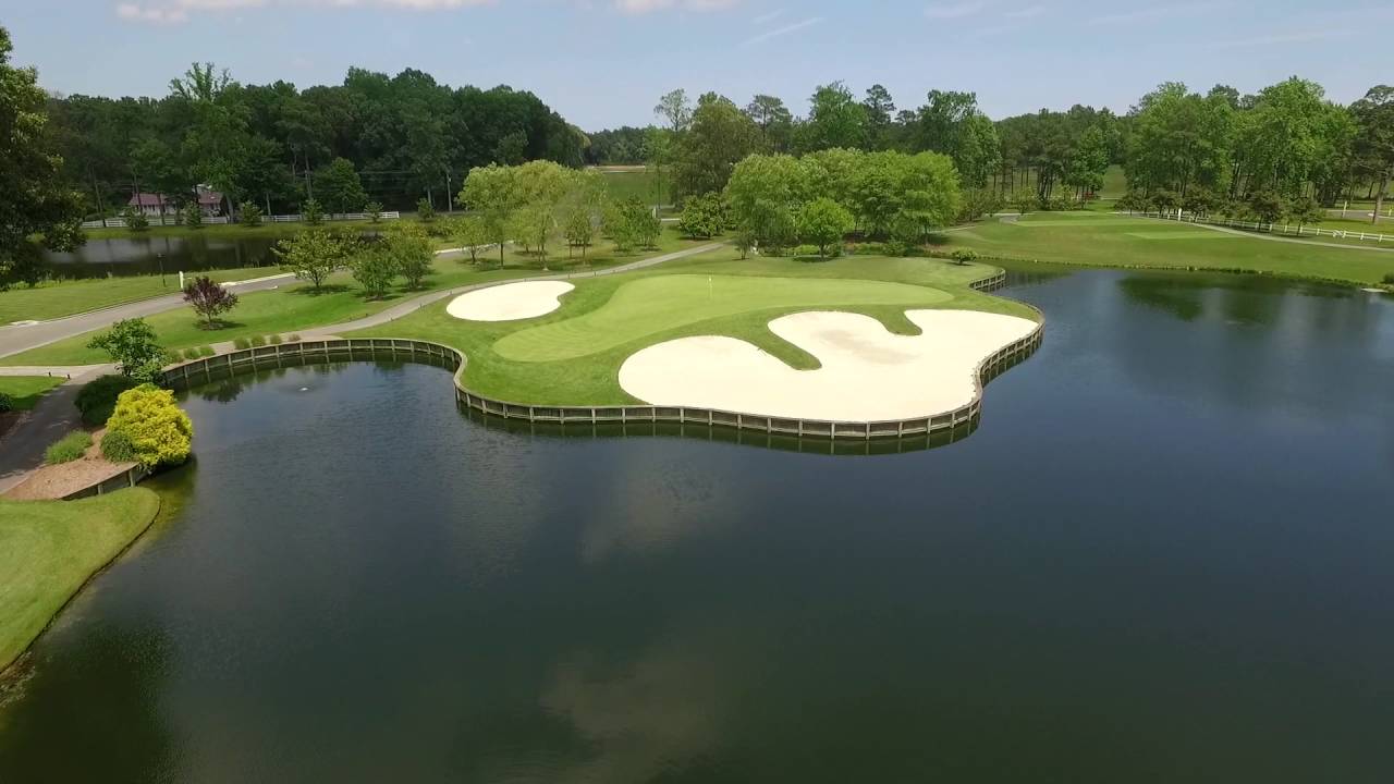 Baywood Greens Holes